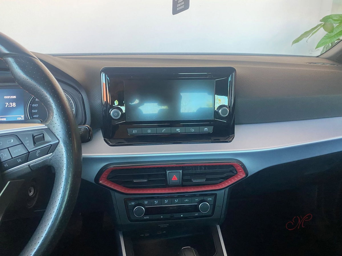 SEAT Arona 1.0 EcoTSI 110 CV DSG FR (12)