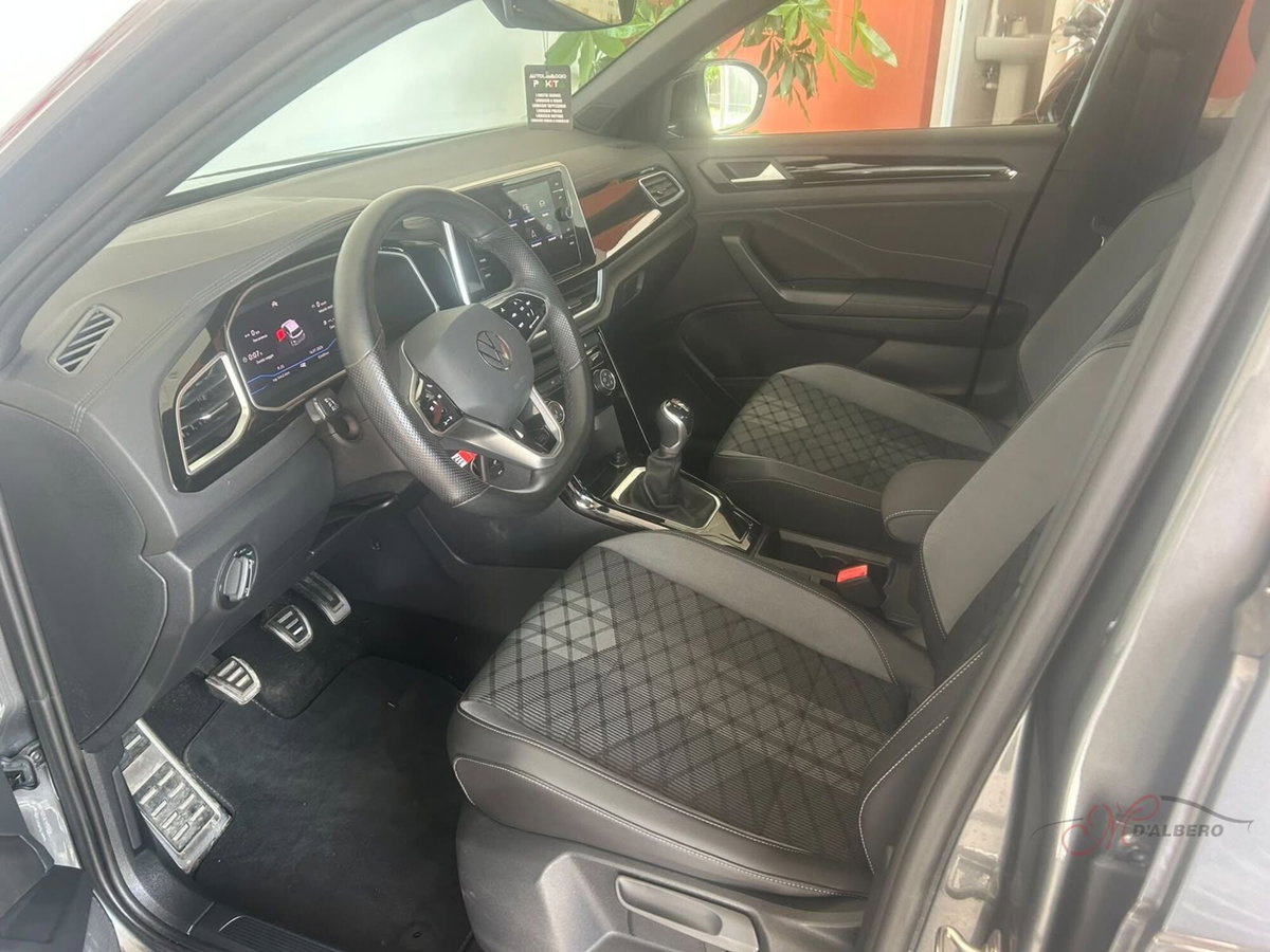 Volkswagen T-Roc 1.0 TSI R-Line (10)