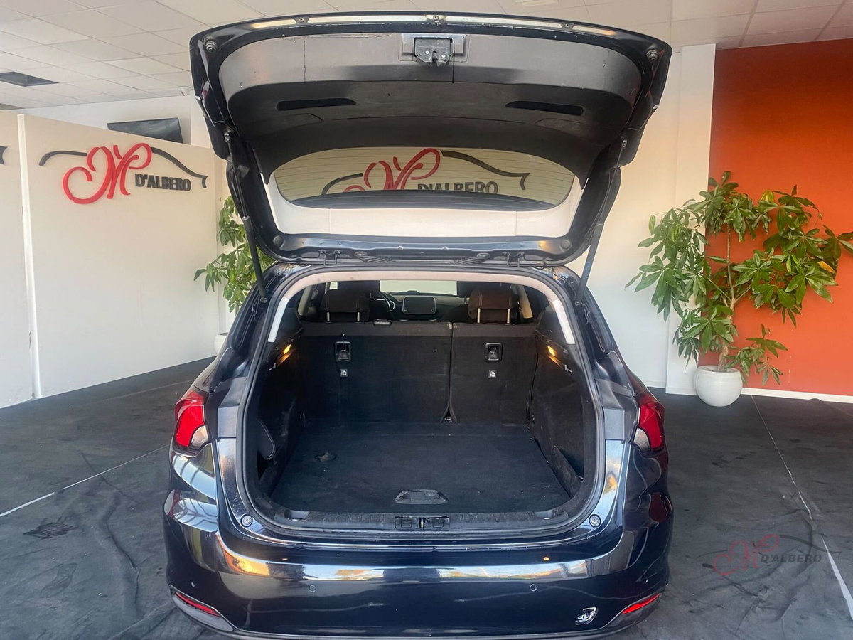 Fiat Tipo Station Wagon Tipo 1.6 Mjt S&S SW Lounge (9)
