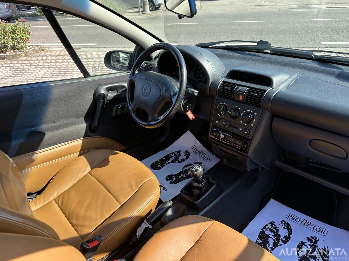 Opel Tigra 16V cat Rio Verde (12)
