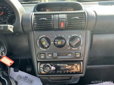 Opel Tigra 16V cat Rio Verde (14)