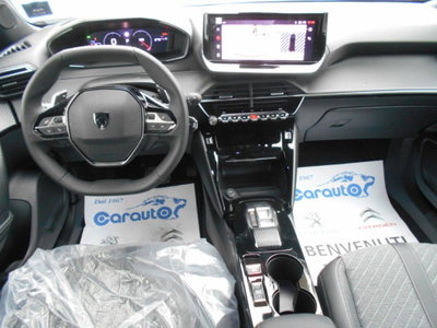 Peugeot 2008 PureTech 130 S&S EAT8 Allure Pack (4)