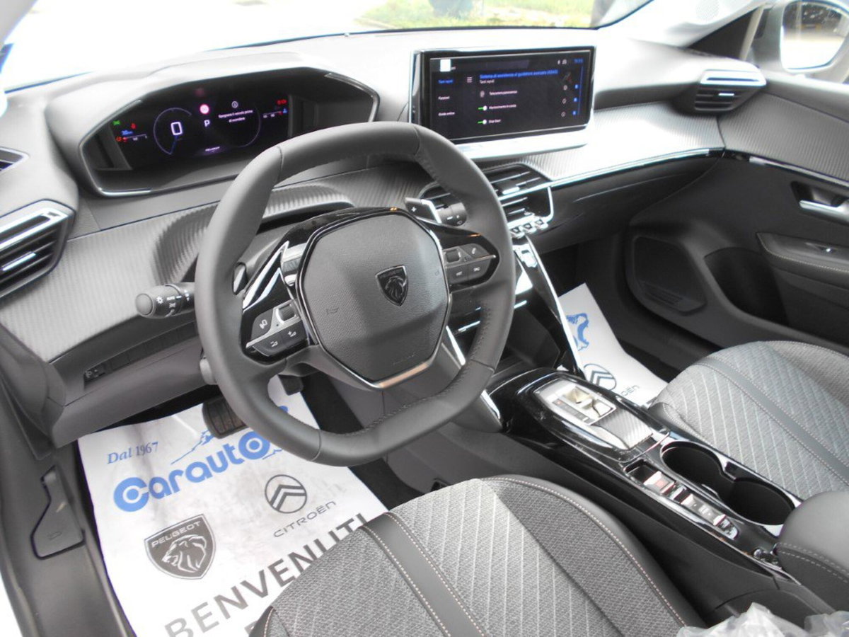 Peugeot 208 motore elettrico 136 CV 5 porte Allure Pack (4)