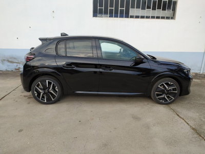 Peugeot 208 motore elettrico 136 CV 5 porte GT (3)