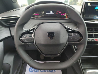 Peugeot 2008 1.2 puretech Style s&s 100cv (17)