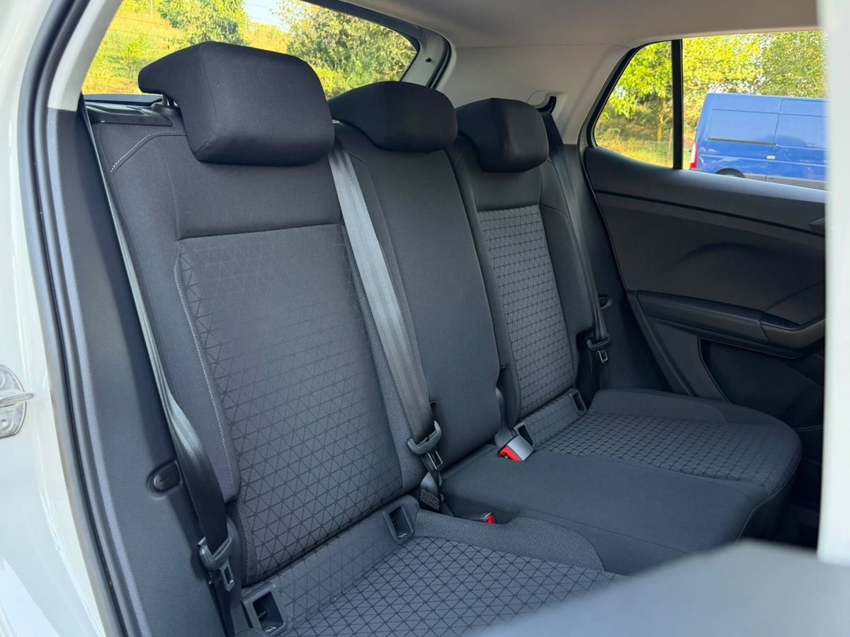 Volkswagen T-Cross 1.0 tsi Life 95cv (11)