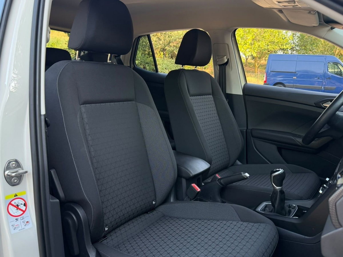 Volkswagen T-Cross 1.0 tsi Life 95cv (8)