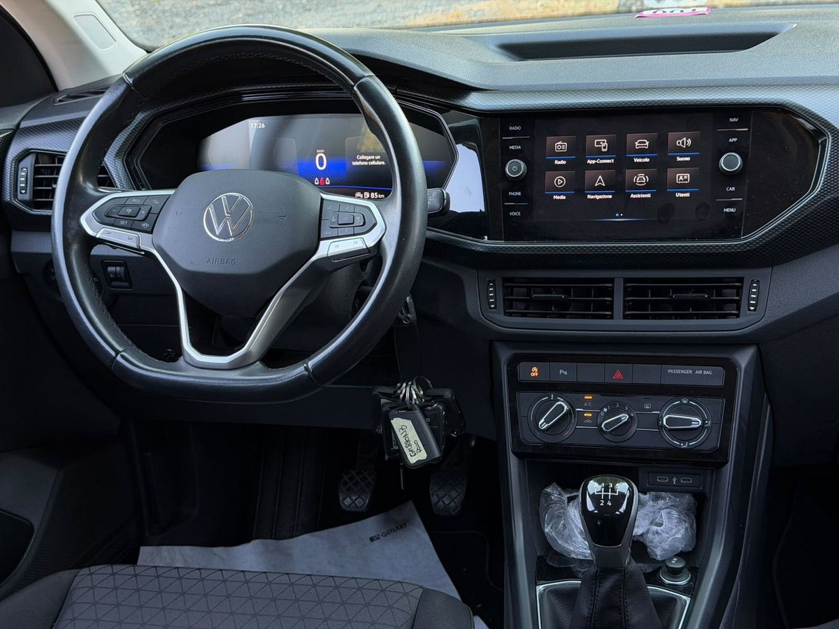 Volkswagen T-Cross 1.0 tsi Life 95cv (7)