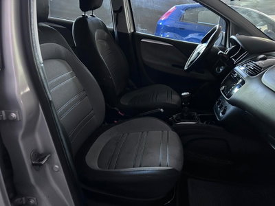 Fiat Punto Evo 1.2 5 porte Dynamic (9)
