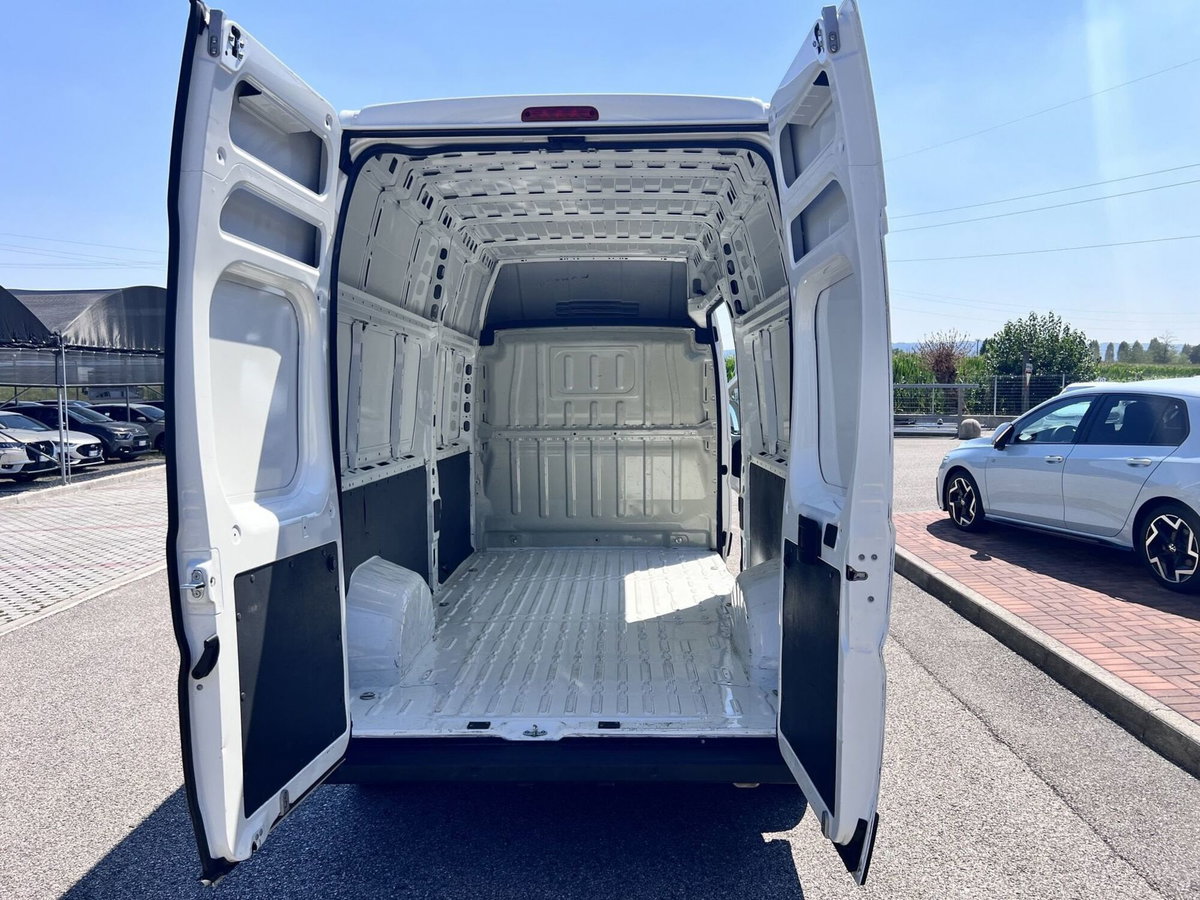Peugeot Boxer Furgone Heavy 35 L3H3 2.2 diesel 140cv S&S (7)
