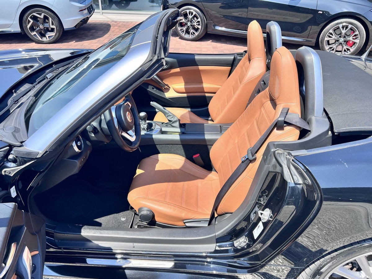 Fiat 124 spider 124 spider 1.4 MultiAir Lusso (5)