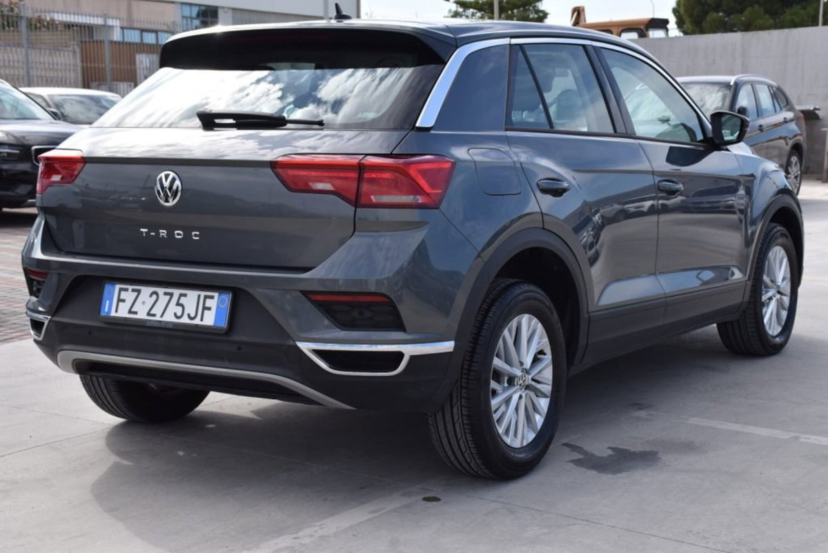 Volkswagen T-Roc 1.6 TDI SCR Business BlueMotion Technology (4)