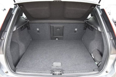 Volvo XC40 D3 Geartronic Momentum (16)
