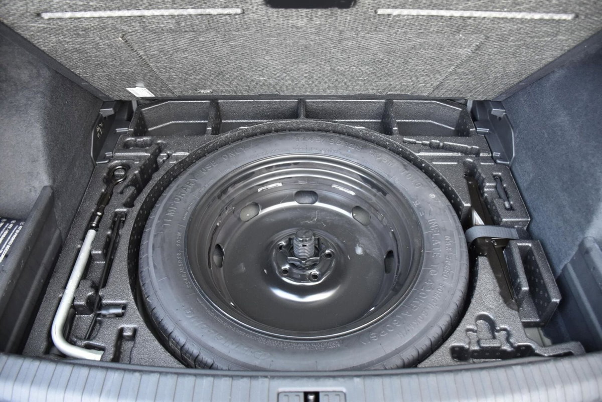 Audi Q3 35 TDI quattro S tronic Business (15)