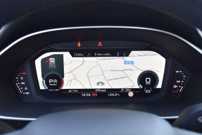 Audi Q3 35 TDI quattro S tronic Business (7)