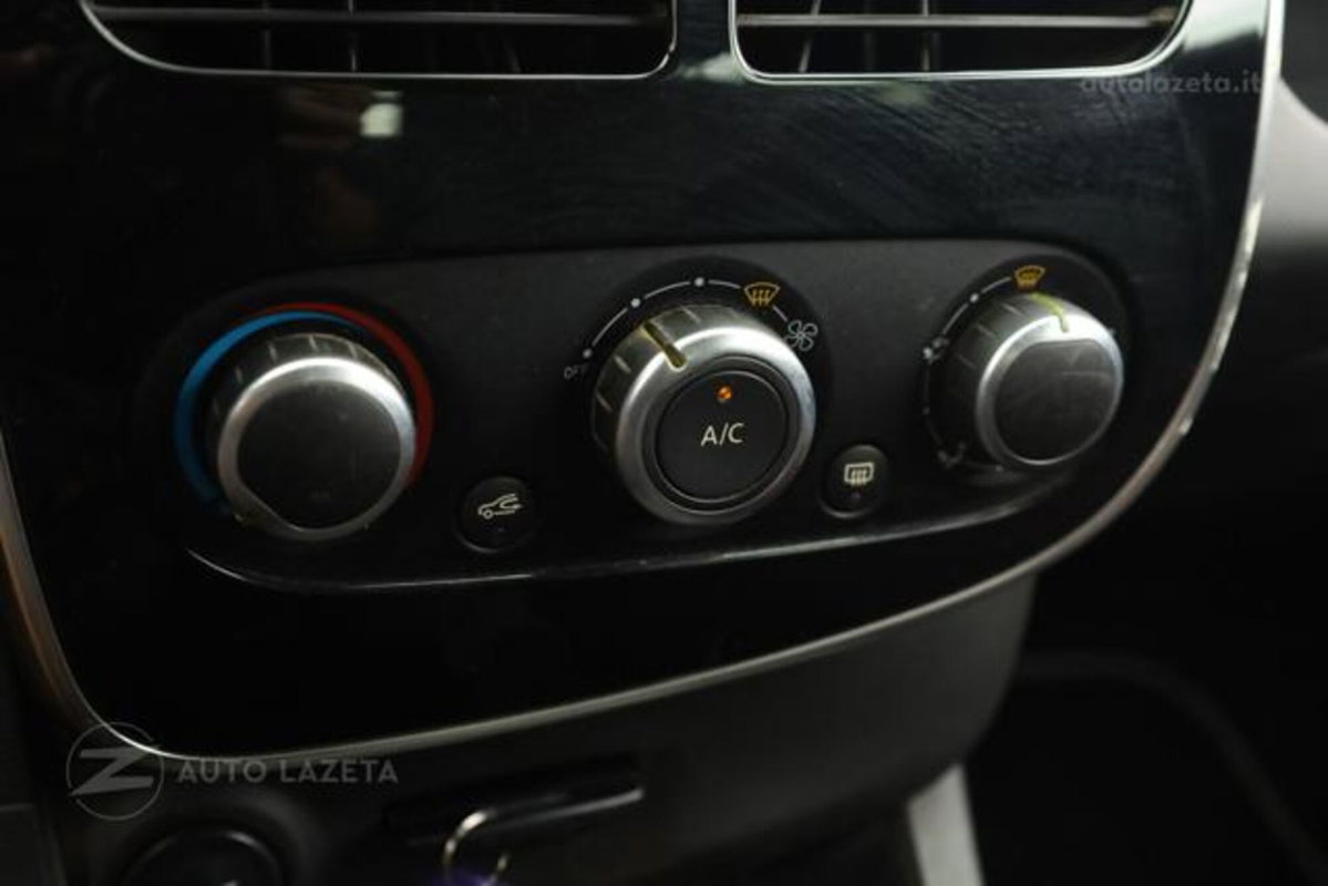 Renault Clio Sporter 1.5 dCi 8V 75CV Wave (10)