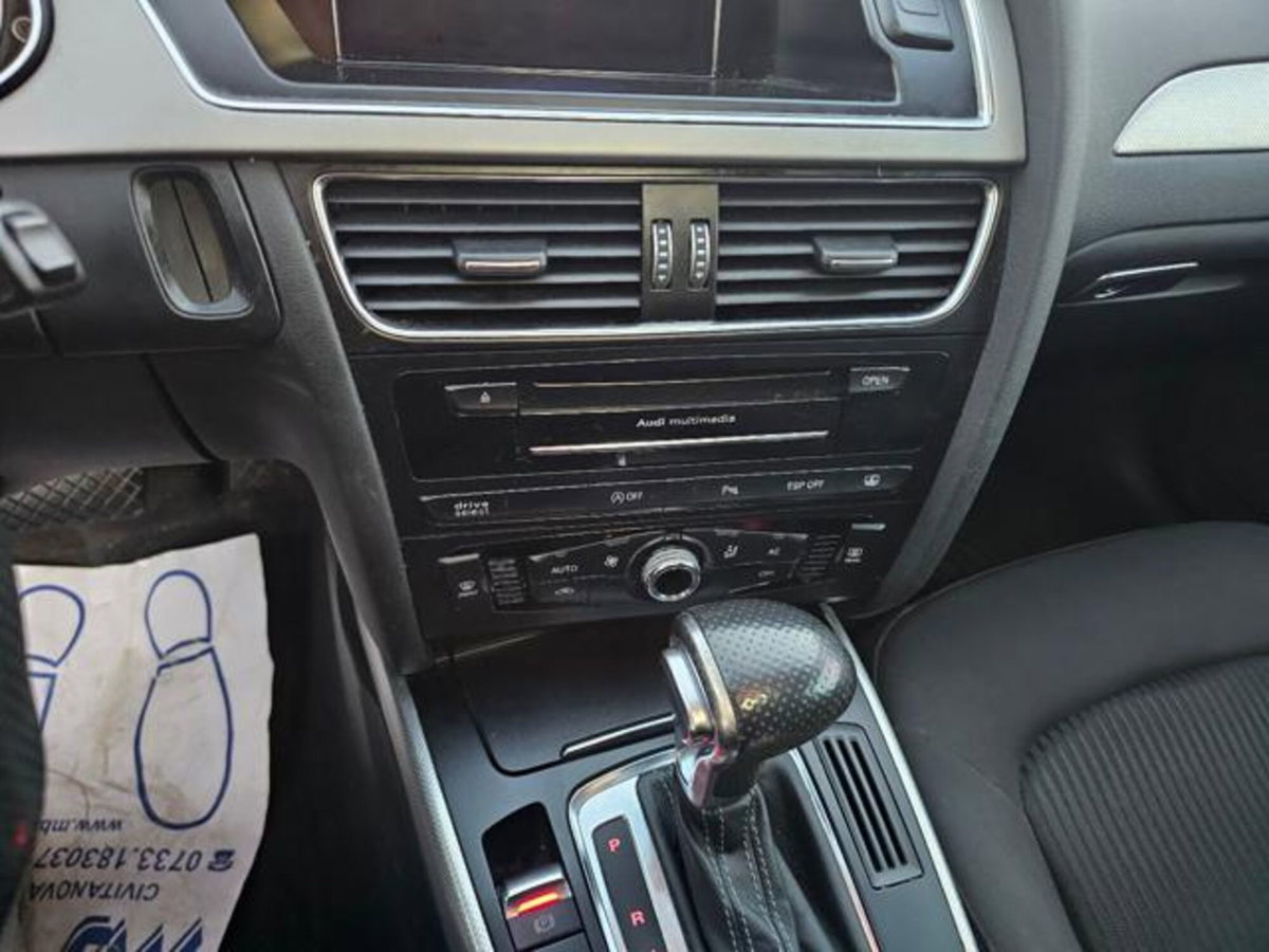 Audi A4 Avant 2.0 TDI 177CV quattro S tronic Business Plus (12)