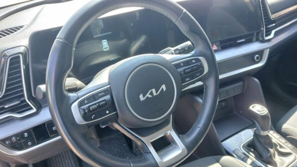 Kia Sportage 1.6 CRDI 136 CV 2WD Mild Hybrid Business Class (13)