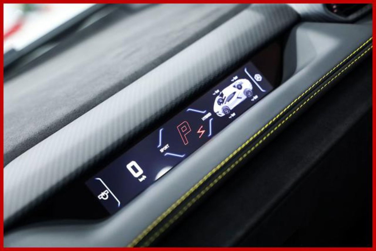Lamborghini Revuelto 6.5 V12 hpev (12)