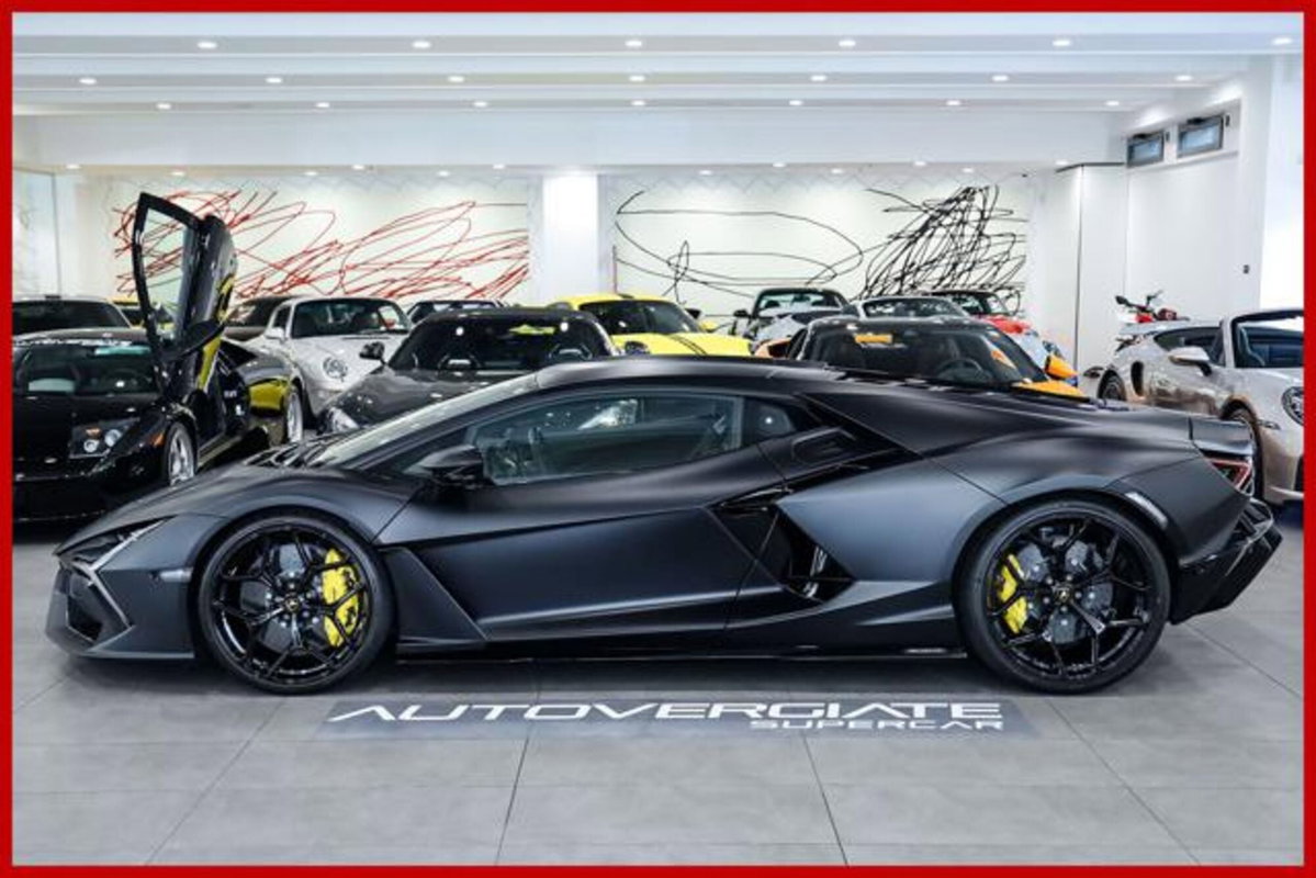 Lamborghini Revuelto 6.5 V12 hpev (4)