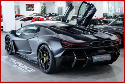Lamborghini Revuelto 6.5 V12 hpev (5)