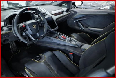 Lamborghini Revuelto 6.5 V12 hpev (9)
