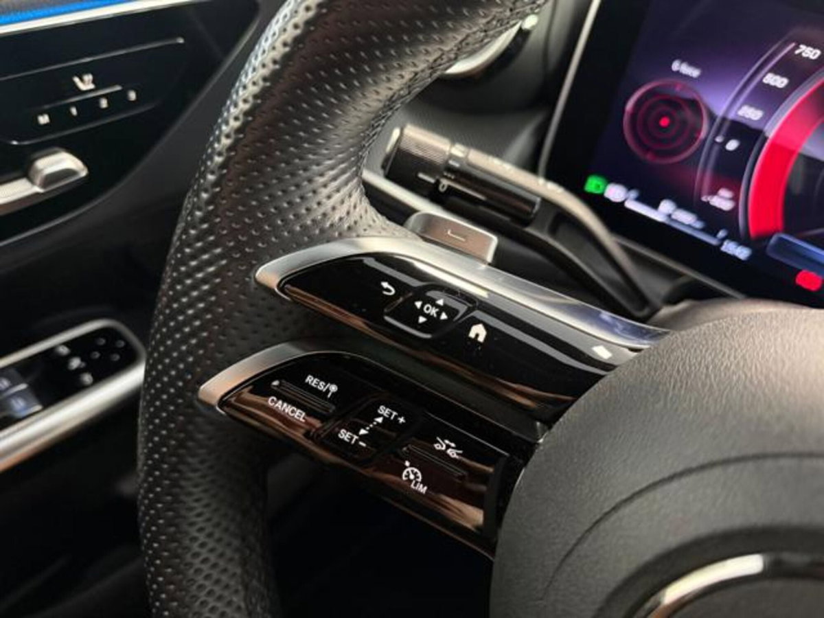 Mercedes-Benz GLC Coupé 220 d AMG Line Premium Plus 4matic auto (20)