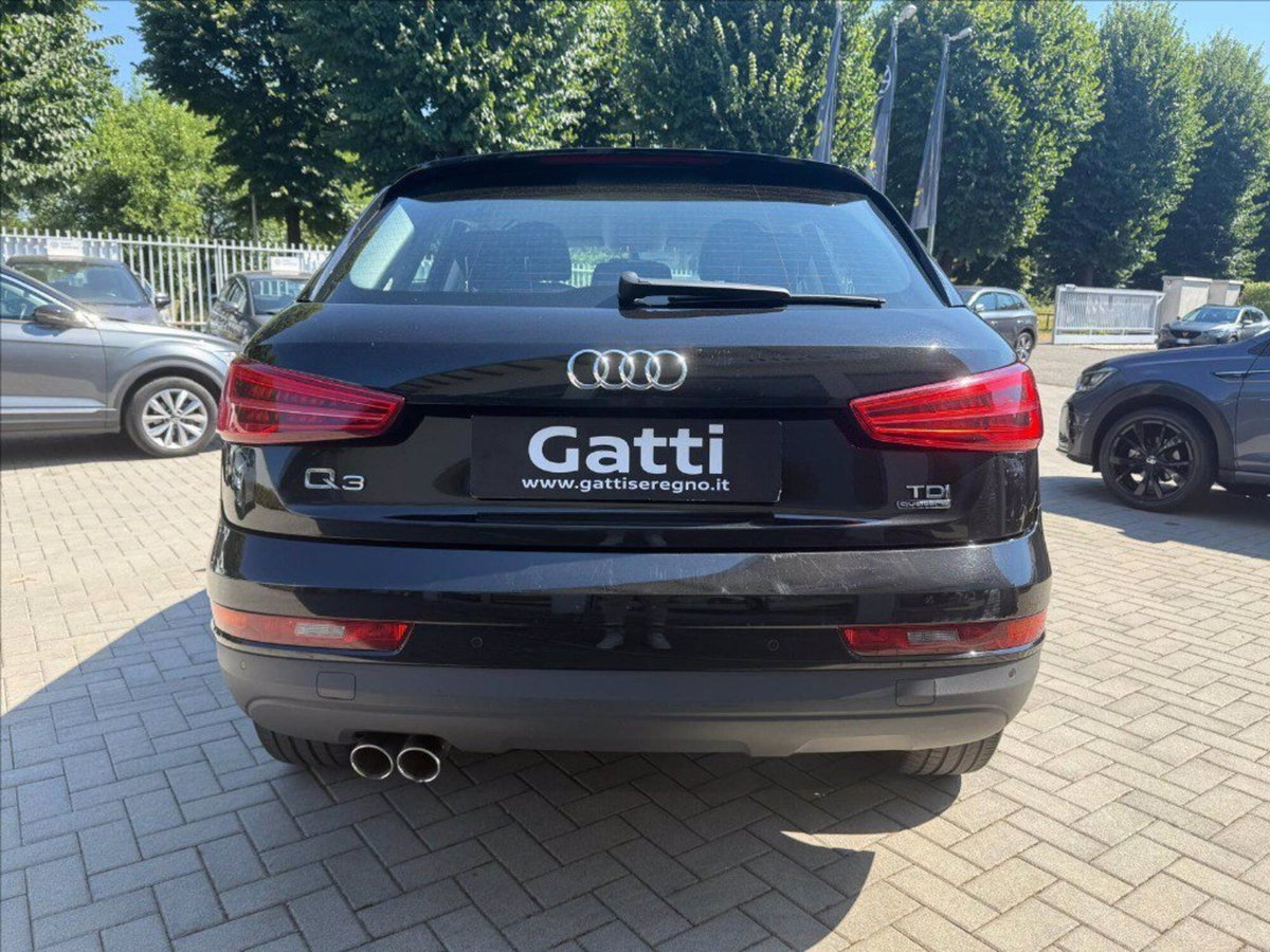Audi Q3 2.0 TDI 150 CV quattro S tronic Business (7)