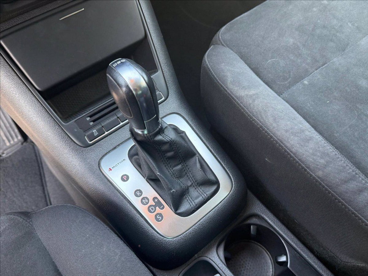 Volkswagen Tiguan 2.0 TDI 140CV 4MOTION DSG Sport & Style (14)