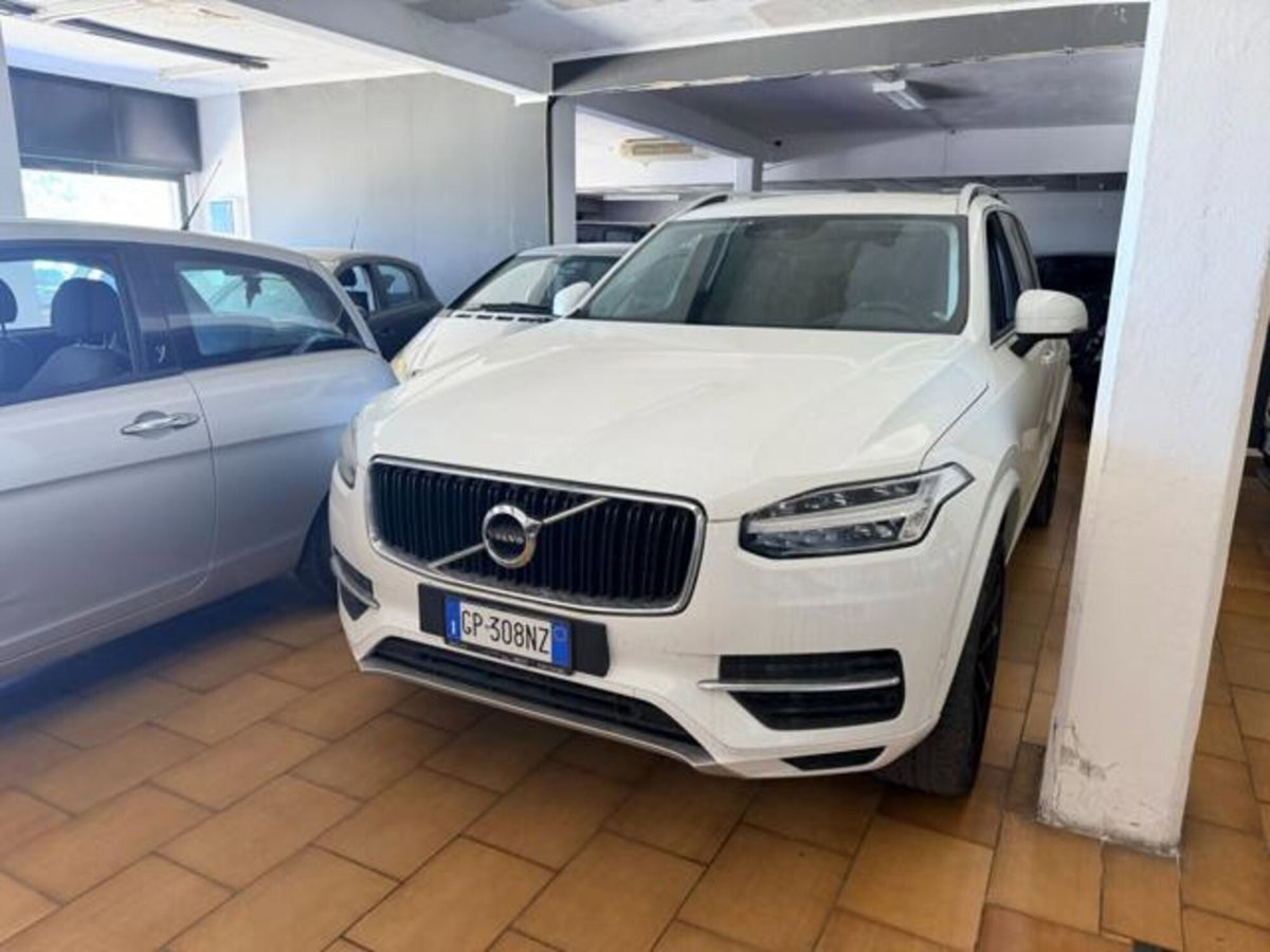 Volvo XC90 B5 (d) AWD automatico Core (3)