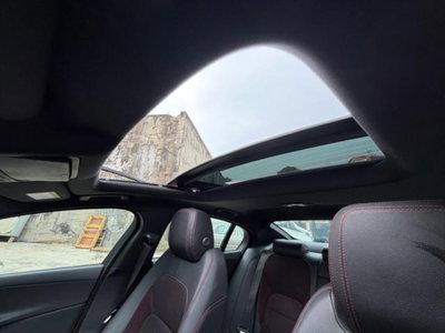 Jaguar XE 2.0 D Turbo 180CV aut. R-Sport (12)
