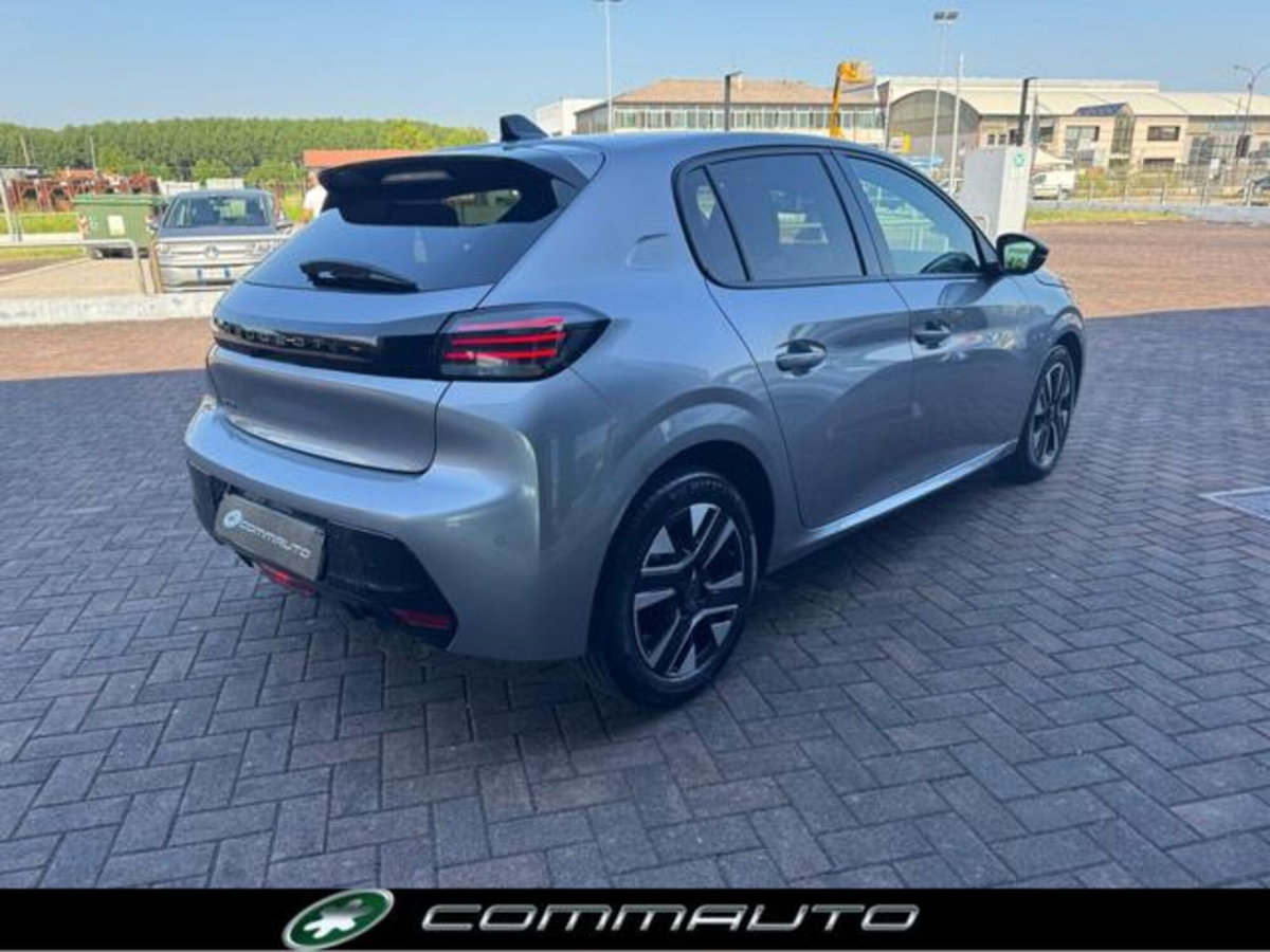 Peugeot 208 PureTech 100 Stop&Start 5 porte Allure (3)