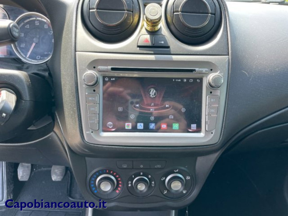 Alfa Romeo MiTo 1.4 78 CV 8V S&S Distinctive (10)