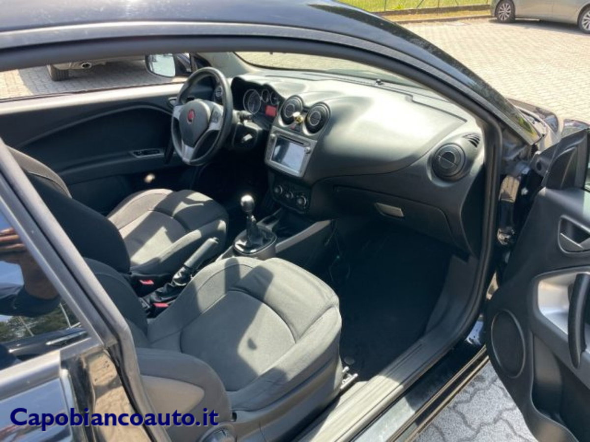 Alfa Romeo MiTo 1.4 78 CV 8V S&S Distinctive (7)
