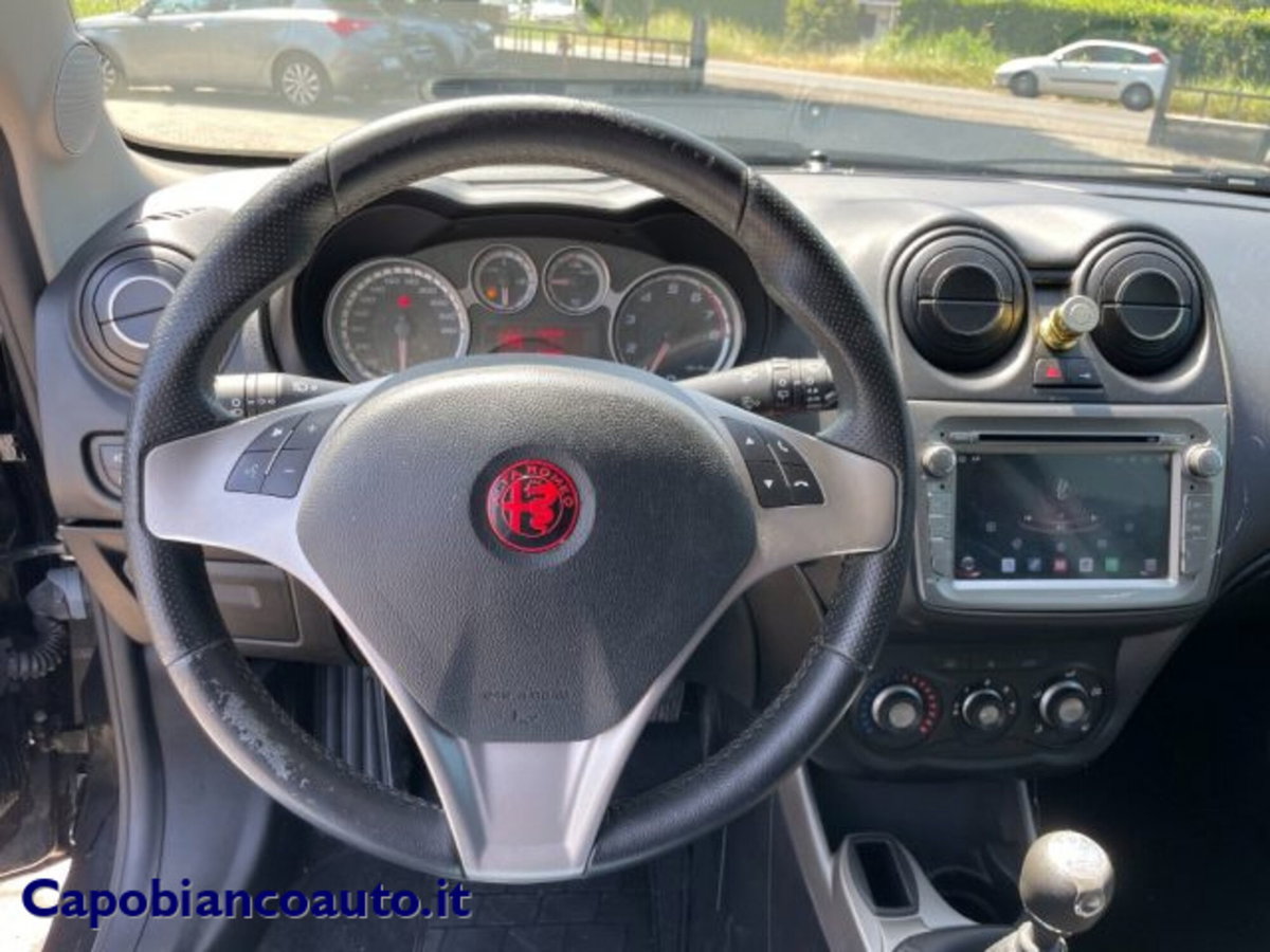 Alfa Romeo MiTo 1.4 78 CV 8V S&S Distinctive (9)