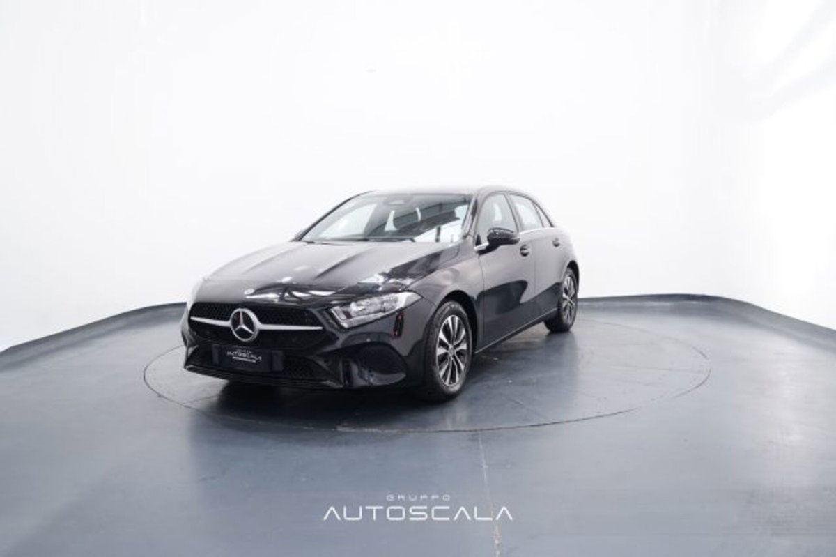 Mercedes-Benz Classe A Sedan 180 Automatic 4p. Executive