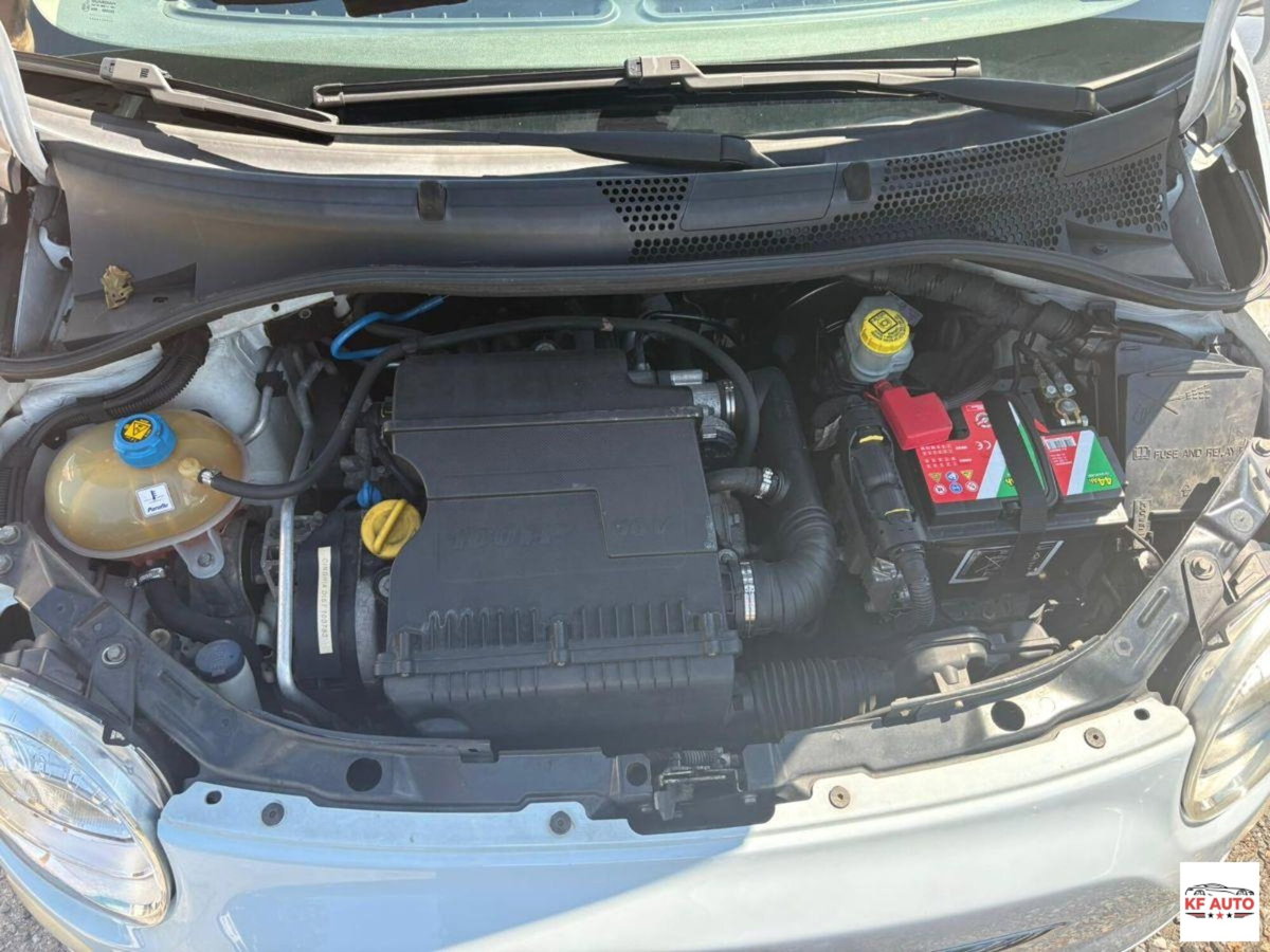 Fiat 500 1.4 16V Lounge (16)