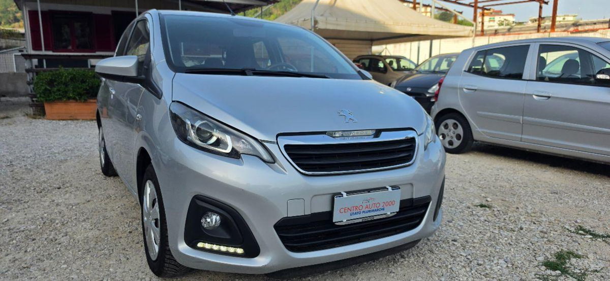 Peugeot 108 72 5 porte Allure