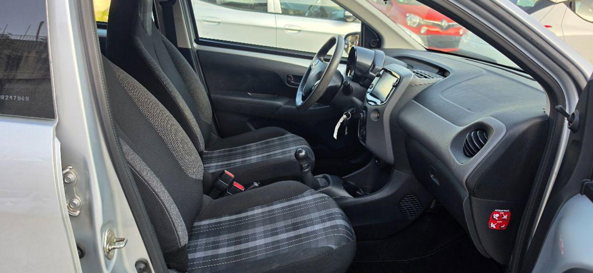 Peugeot 108 72 5 porte Allure (17)