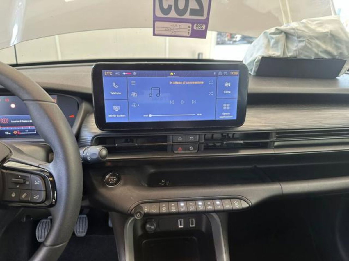 Jeep Avenger 1.2 turbo Longitude fwd 100cv (17)
