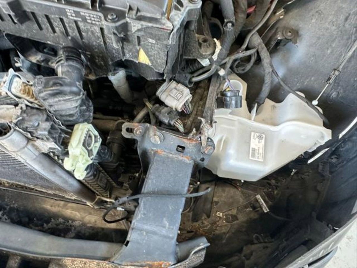 Volkswagen Tiguan 2.0 TDI 150 CV SCR DSG 4MOTION Life (10)