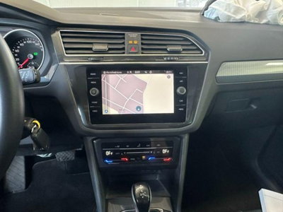 Volkswagen Tiguan 2.0 TDI 150 CV SCR DSG 4MOTION Life (16)