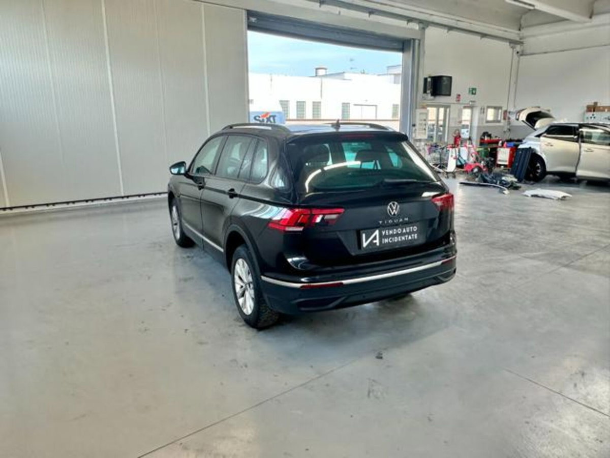 Volkswagen Tiguan 2.0 TDI 150 CV SCR DSG 4MOTION Life (5)