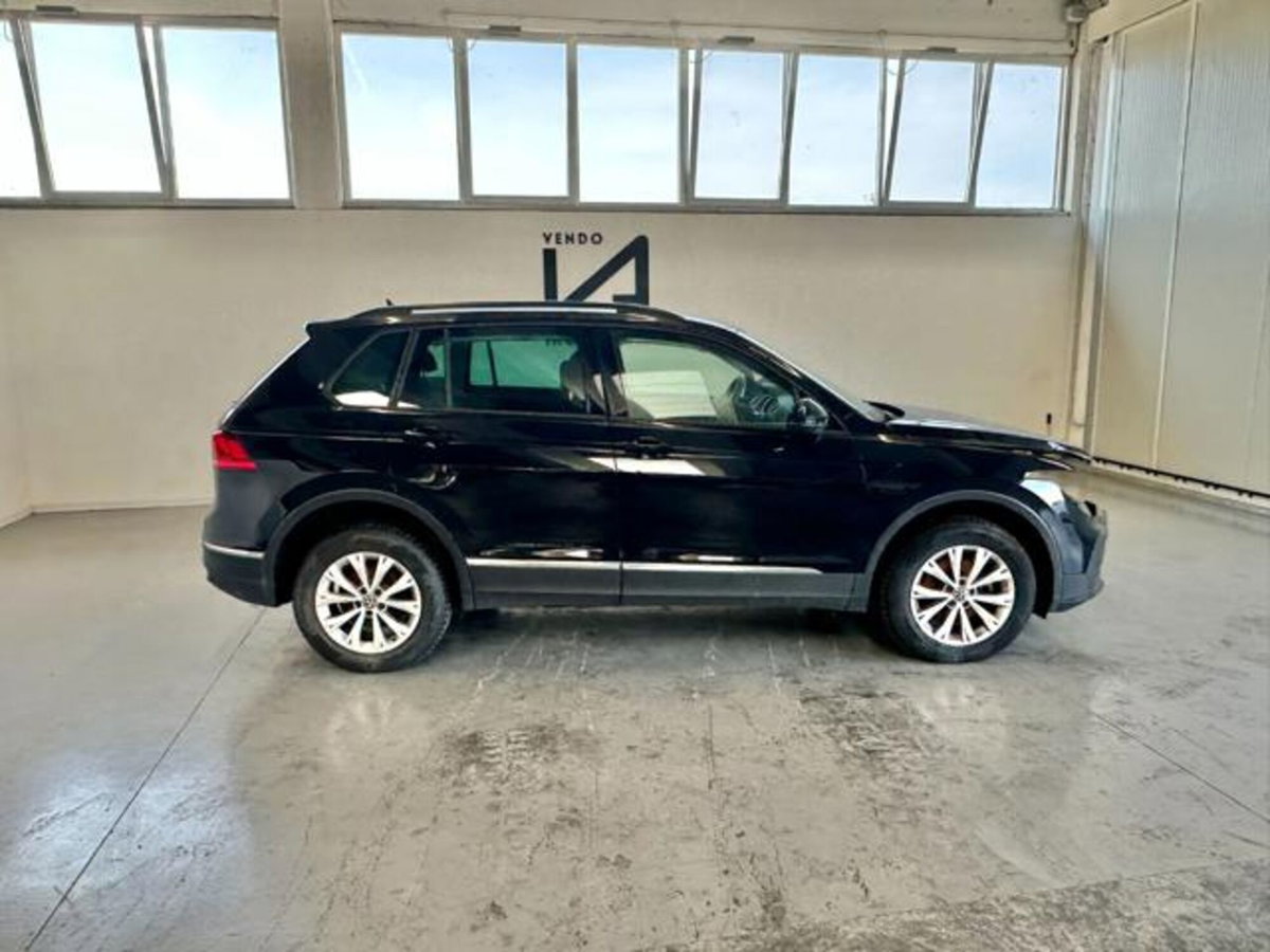 Volkswagen Tiguan 2.0 TDI 150 CV SCR DSG 4MOTION Life (8)