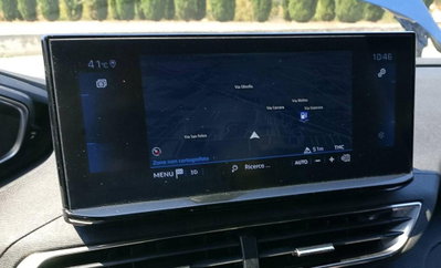 Peugeot 3008 BlueHDi 130 S&S EAT8 GT Line (18)