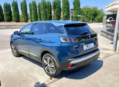 Peugeot 3008 BlueHDi 130 S&S EAT8 GT Line (4)