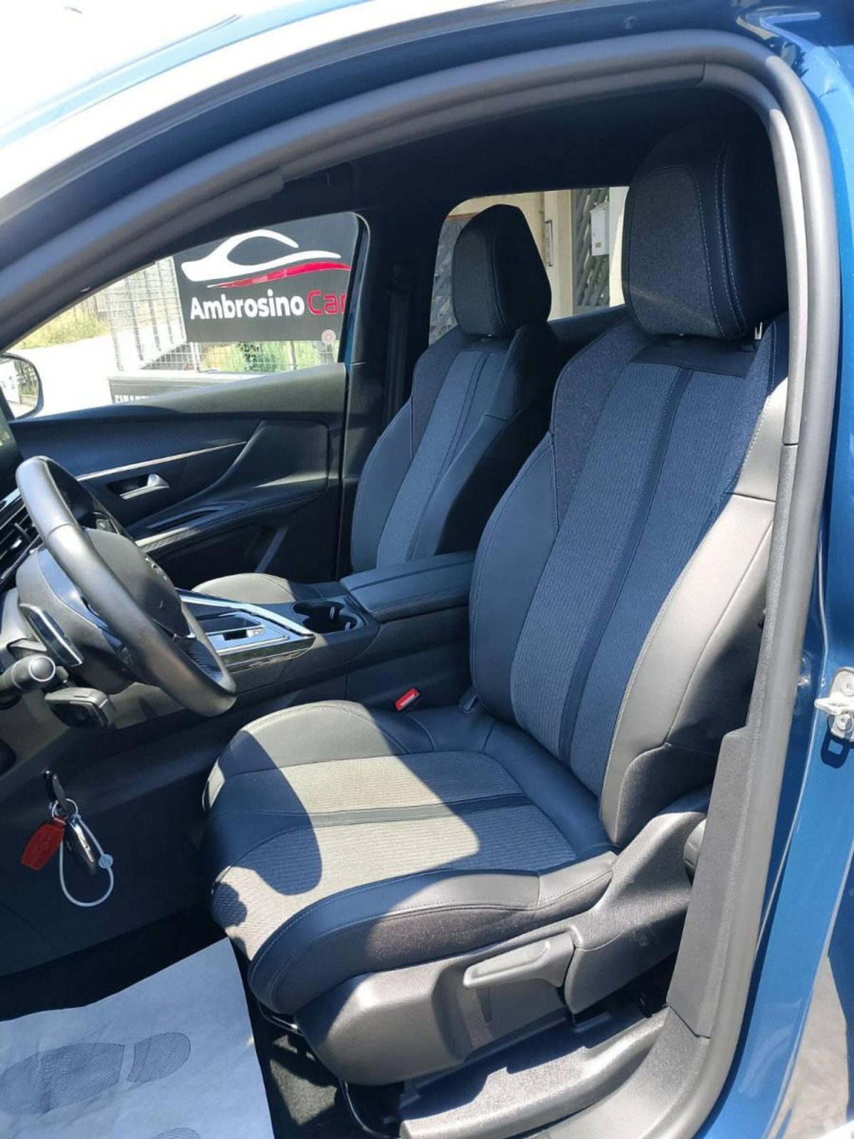 Peugeot 3008 BlueHDi 130 S&S EAT8 GT Line (8)