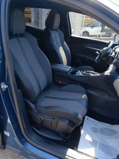 Peugeot 3008 BlueHDi 130 S&S EAT8 GT Line (9)
