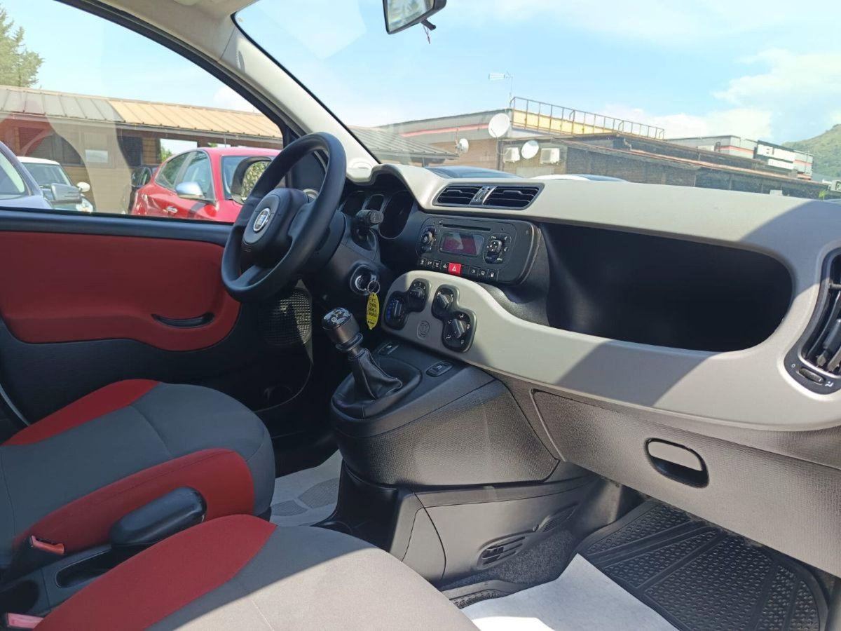 Fiat Panda 0.9 TwinAir Turbo Natural Power Lounge (18)