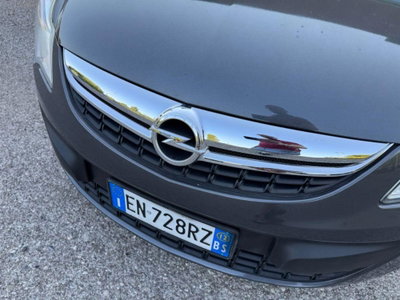Opel Corsa 1.2 5 porte Edition (18)